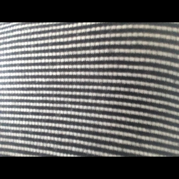 Crop top 🌜 - Picture 3 of 4